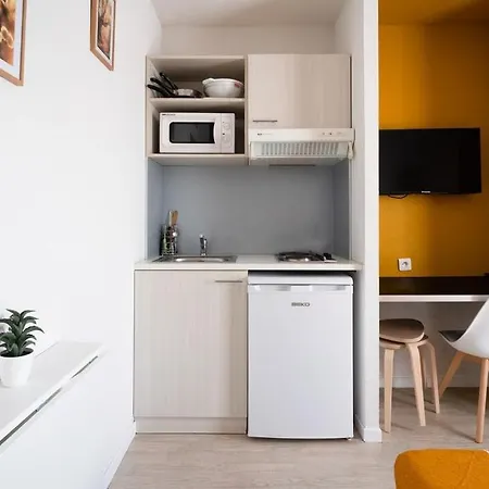 Joli Studio, Clim Proche Gare Et Centre